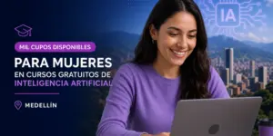 Mulher usando laptop em curso de IA em Medellín